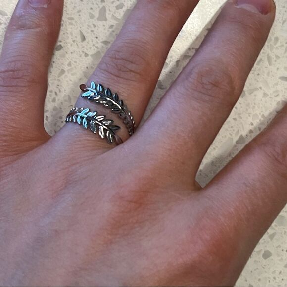 Stainless Steel Leaf Ring open adjustable - Picture 11 of 14
